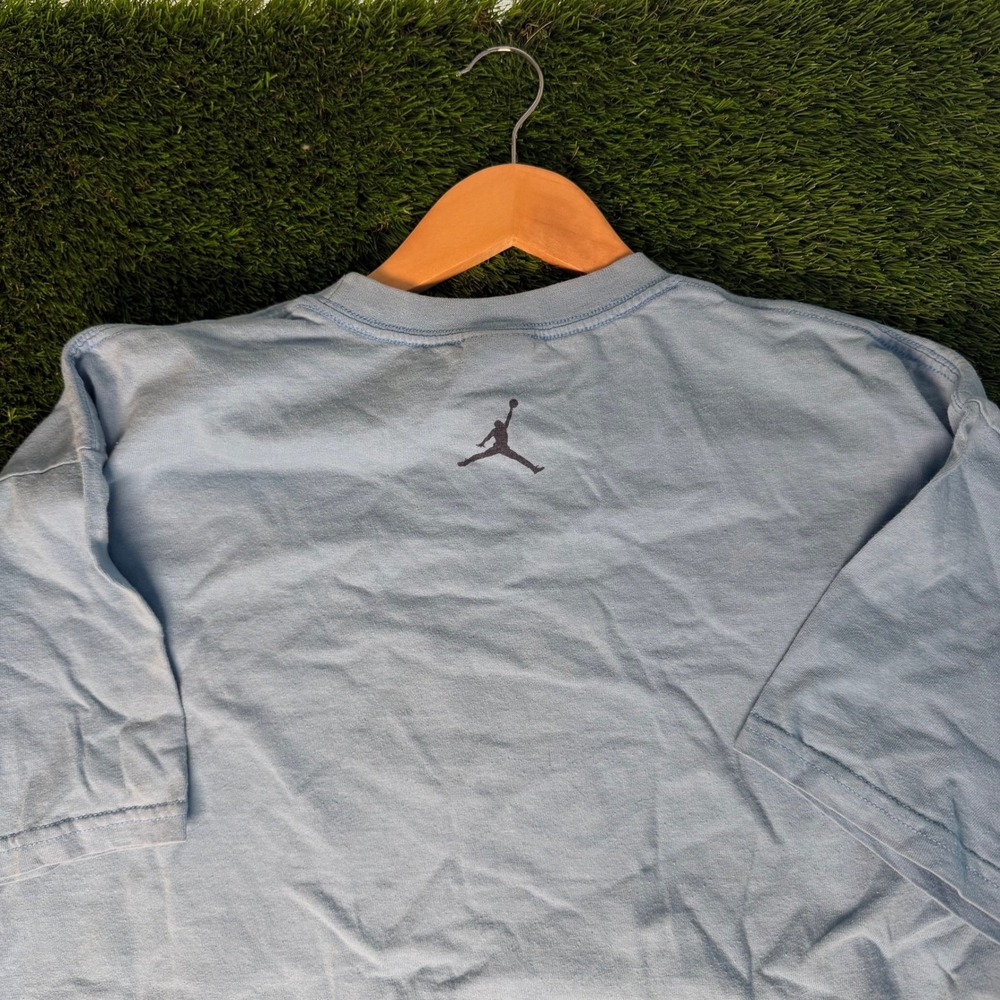 Jordan Brand University Blue Jumpman Air Graphic T-Shirt Mens Large Light Blue - Picture 5 of 5